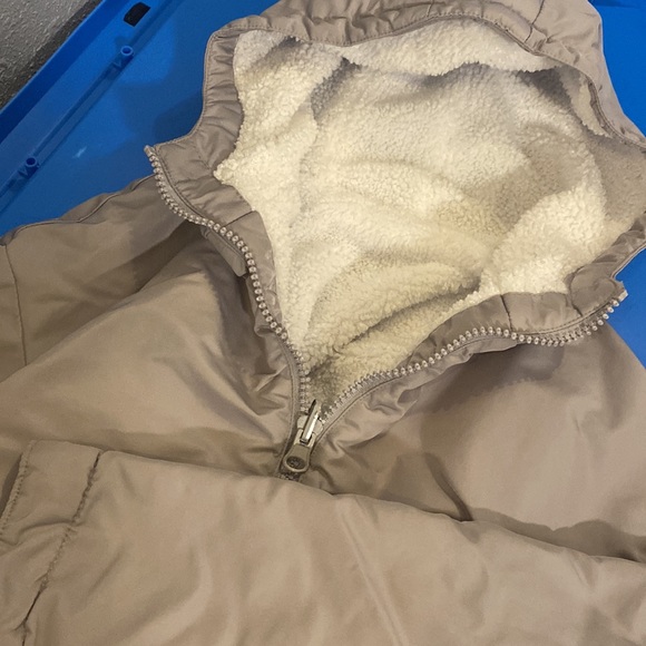 Reversible jacket - Picture 2 of 3